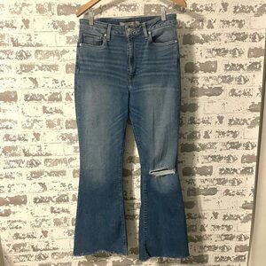Hudson Holly Serene Flare Jeans Raw Hem Distressed Knee Medium Wash Size 31